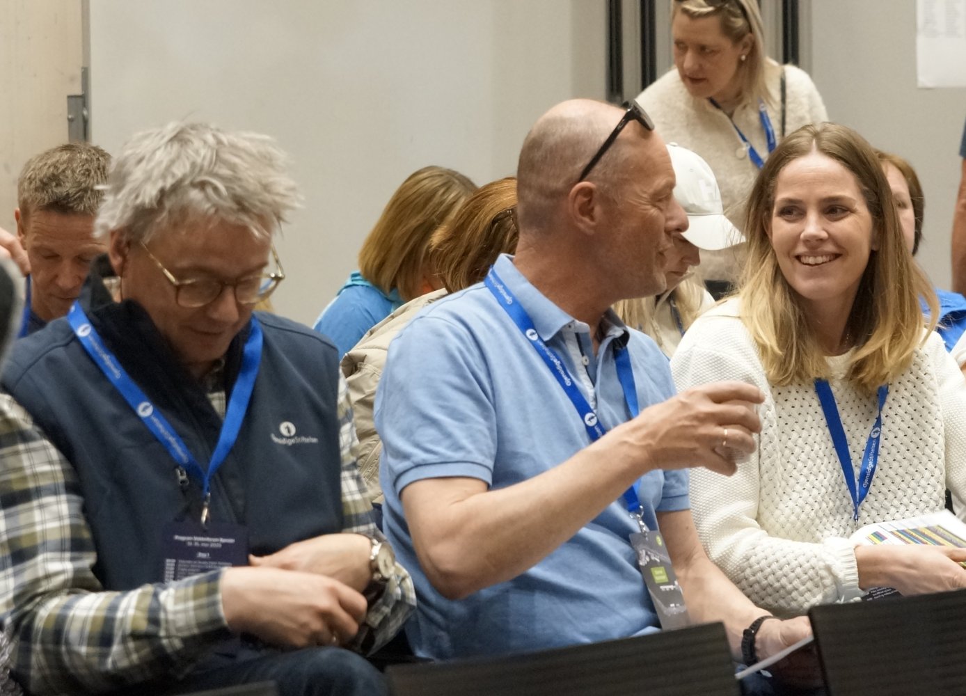 Folkemengde i møterom