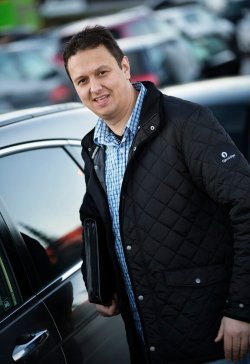 Gjensidiges bilekspert Jan Fleinsjø