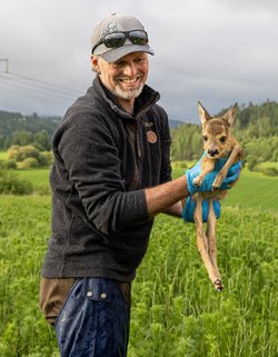 Bonden Anders Aas. Foto: Henrik Strømstad